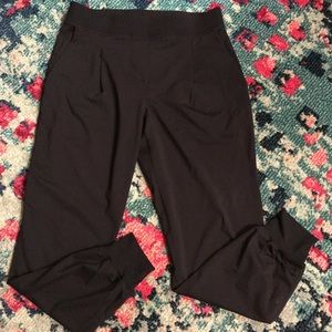 Lululemon dress joggers - Sz 6